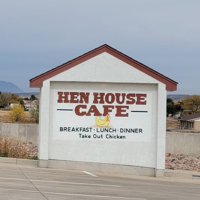 Welcome to Hen House Cafe